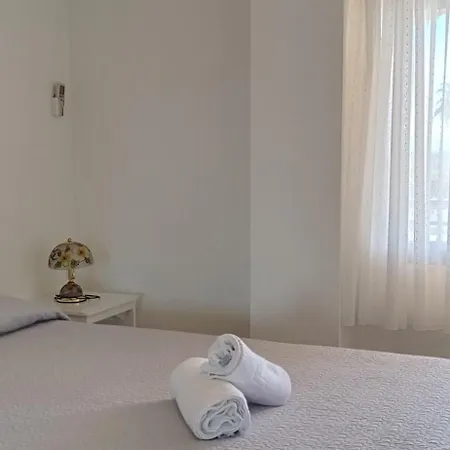Apartment Playa San Antonio *